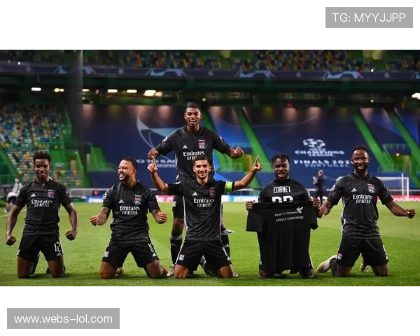 朗斯3-0洛里昂,主场轻松取胜 朗斯3-0洛里昂,主场轻松取胜