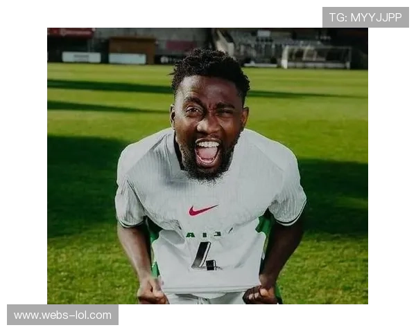 曼城询价埃弗顿前锋恩迪亚耶，为冬窗补强做准备